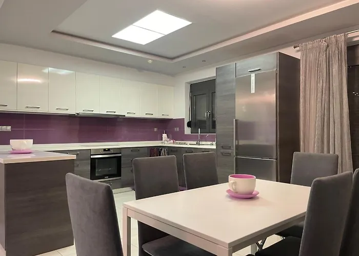 Irianna * Limenas Chersonisou