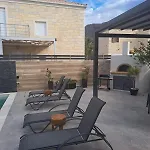 Irianna Villa