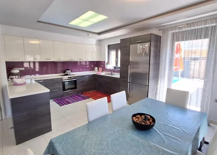 Irianna * Chersonissos